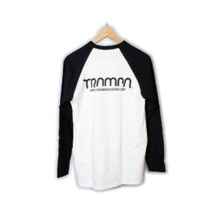 BLACK-LONG-SLEEVE-RACER-T-SHIRT-CLOTHING-2